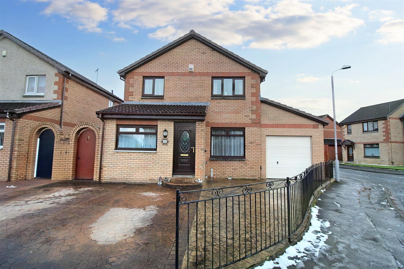 4 Bed House detached in Craigielea Park, Renfrew Offers Over £265000